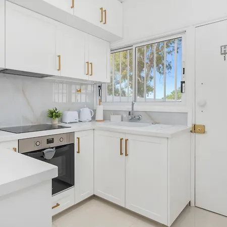 Σπίτι διακοπών Wavestone Beachfront House *