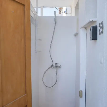 Wavestone Beachfront House *